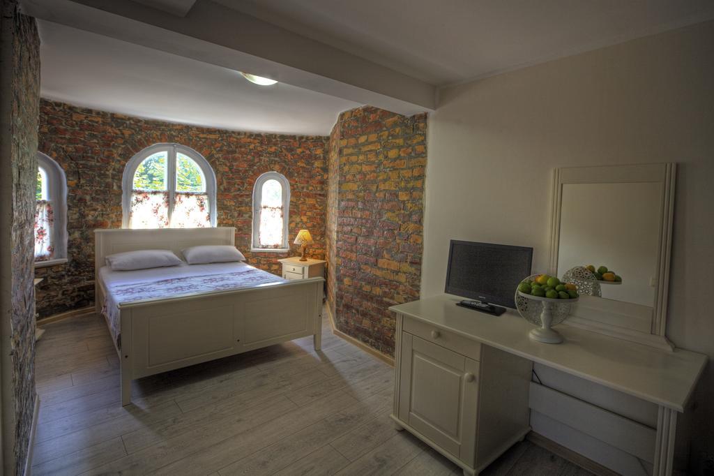 Vila Brancoveanu Hotell Eforie Sud  Rum bild
